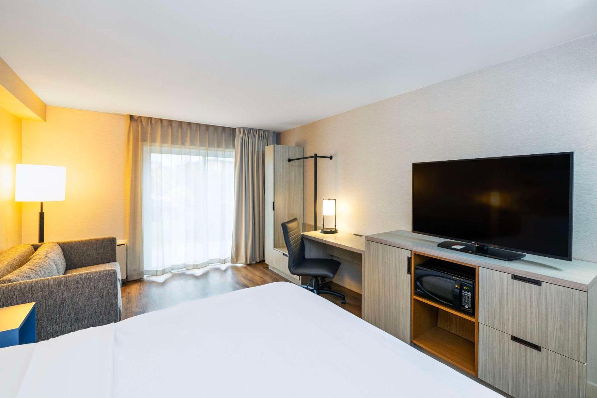 Comfort Inn Амхърст Екстериор снимка